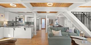 217 Longhorn Lane Gallery 3