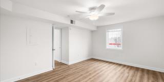 380 BROADVIEW Avenue Gallery 12
