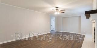 2329 Glencliff St Gallery 9