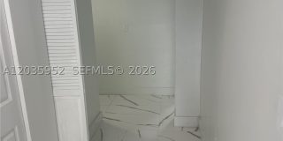 17050 NW 55th Ave Gallery 2