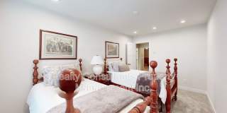 145 Lanyard Drive Gallery 40