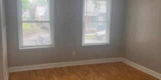 MOVE IN SPECIAL $250.00 OFF 1st Month's Rent- 2 bedroom, 1.5 bath apartment with W/D unit and shared fenced in yard! Gallery 30