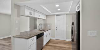Charming 4BR House in New Port Richey Gallery 6