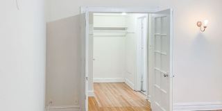 428 West Surf St. Apt. Gallery 50