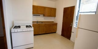 5411-5421 S. Ellis Avenue Gallery 23