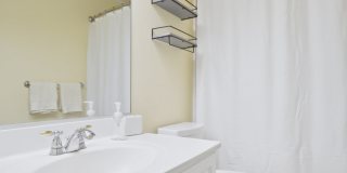 1005 Bay Breeze Drive - 1 Gallery 22