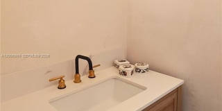2802 N 46  ave Gallery 20