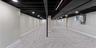 3912 4th Street Gallery 77