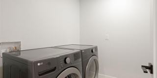 Brand New 3BD, 4BA Half-Duplex in Villa Park with Back Yard Gallery 26
