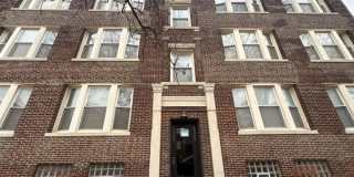 5301-09 North Damen Ave. Gallery 1