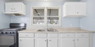 2719 Dewey Street Gallery 1