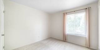 3 Bed 2.5 Bath Townhome in Chesterbrook Gallery 21