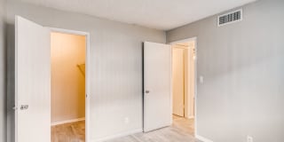 Spectra Palms Gallery 12