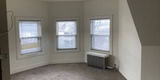 1049 Park Ave Gallery 11