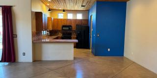 Unique 3Bdm 2Ba home is located in a great central location Gallery 16