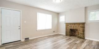 3 Bed 1 Bath Single Family Home! Gallery 4