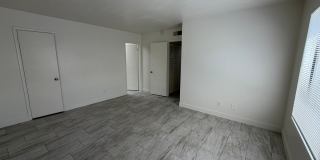 single-story townhouse 3-bedroom, 2-bath Gallery 9