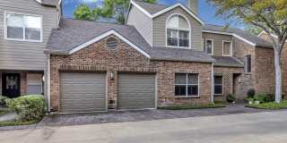 LUXURY 3-BEDROOM TOWNHOME IN ALAMO HEIGHTS Gallery 3