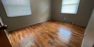 3 Bedroom Ranch With a Fenced In Back Yard Gallery 7