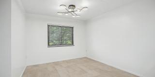 1610 Thunderbird Ln Gallery 13