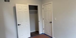 37 6Th St Gallery 15