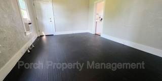 217 W Belmont St Gallery 2