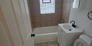 5732 W Washington Gallery 13