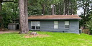 3 Bedroom, 1 Bath Gallery 1