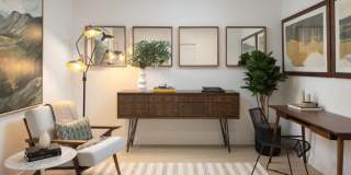 Avelle Gallery 51