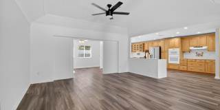 1012 W Camino Real Gallery 9