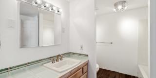 1200 South Monaco Street Parkway Gallery 11
