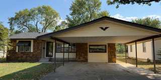 Charming Wagoner Rental - Great Location! Gallery 1