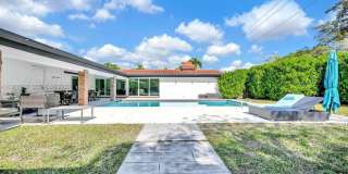7700 SW 139th Ter Gallery 8