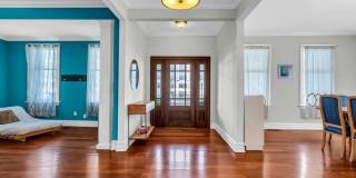 206 3rd Avenue Gallery 4