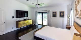 222 N Tradewinds Avenue Gallery 35