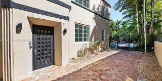 1545 Meridian Ave Gallery 44