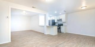 Modern 4-Bedroom House Near Leon Valley Gallery 4