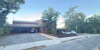 250 S ELIZABETH St E Gallery 1