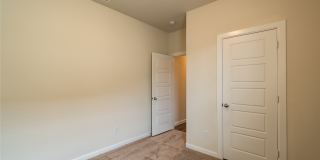 417 Vawter Drive Gallery 21