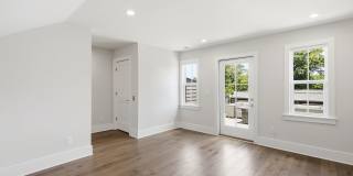 End-Unit Townhome with Private Rooftop Terrace in Myers Park!! Gallery 53