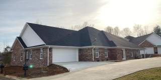 **Luxurious Condo Ready for Move-in** Gallery 1
