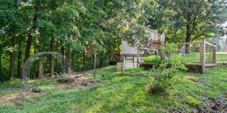 Pet Friendly Three Bedroom! Gallery 35