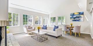 Stoneybrook Gallery 14
