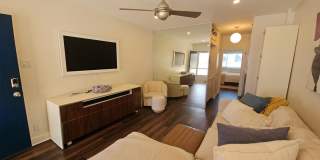 6100 Boardwalk Gallery 13