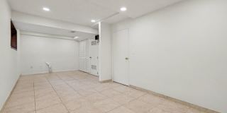 Spacious 2Bed/2.5Bath Townhouse in Central Denver Gallery 23