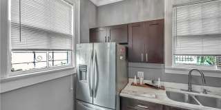 607 E 37th Street Gallery 8