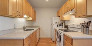 Capitol Hill Condo at the Sahali Gallery 5