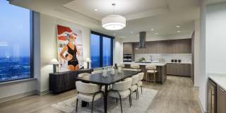 Hanover Brazos Street Gallery 14