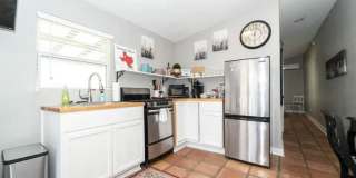 3017 28th Street - Back House Gallery 4