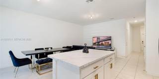 1181 SW 7th Ct Gallery 7